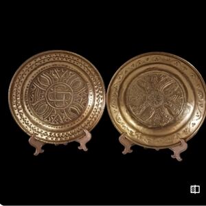 Pair Of Bronze Bowls Decorative Etched Design Decor Lot Of 2 Goldtone Stands